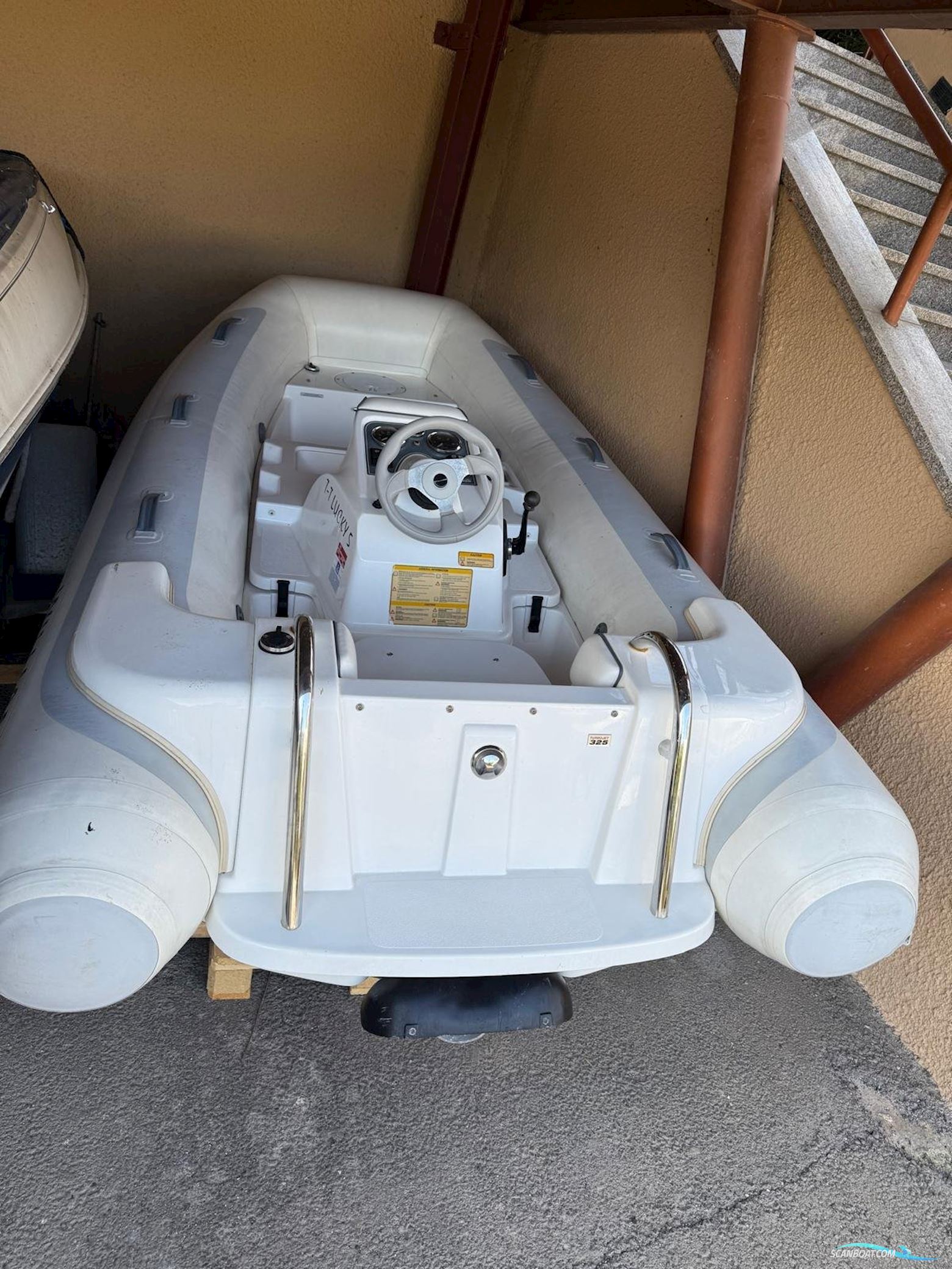 Williams 325 Turbo Jet - Neuer Motor!! Schlauchboot / Rib 2009, mit Weber 4-Takt motor, Kroatien
