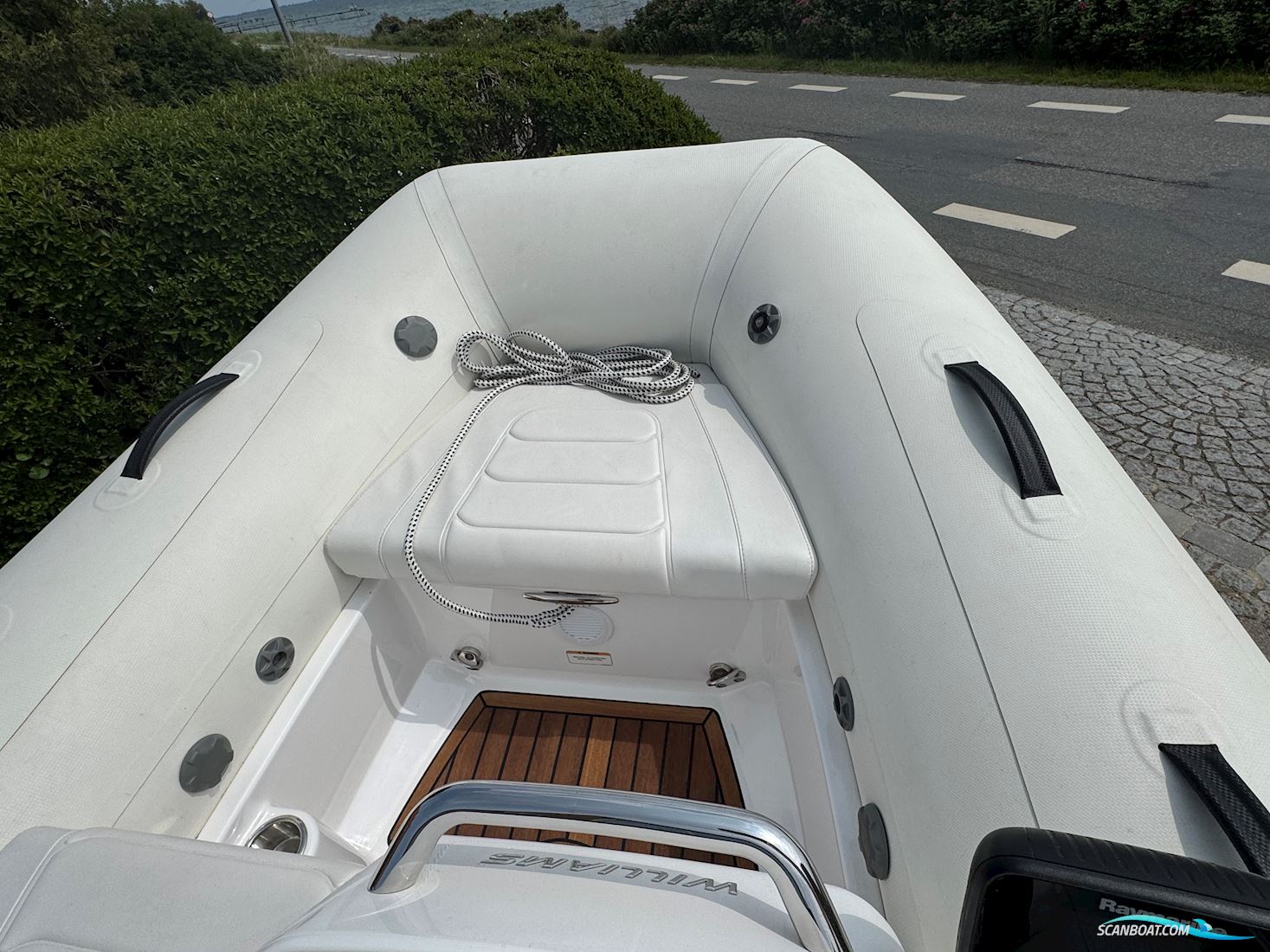 Williams Sportjet 345