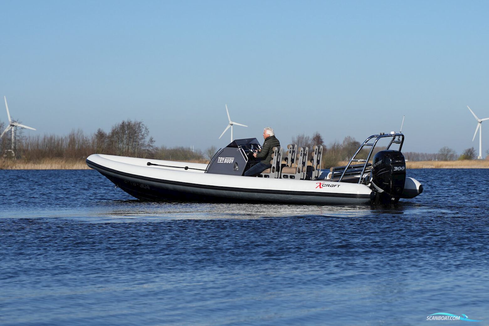 X-Craft R808