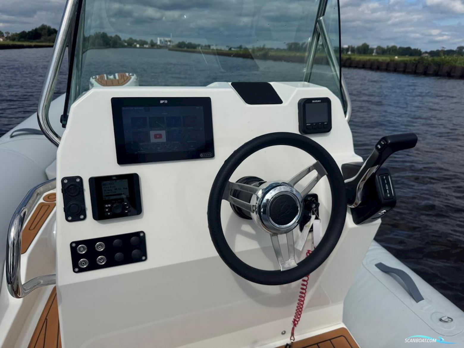 Zodiac Medline 5.8 Rib