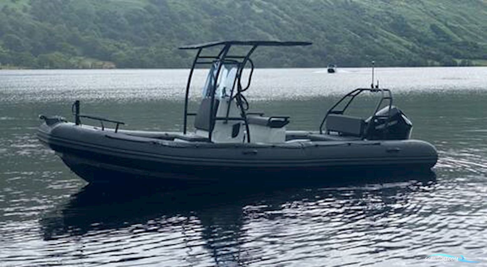 Zodiac Pro 7 Schlauchboot / Rib 2021, mit Mercury motor, England