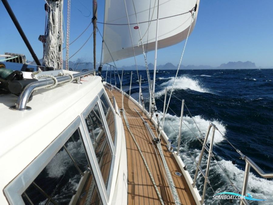 16.5m Expedition Yacht