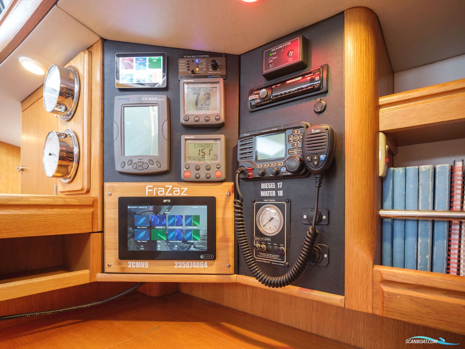 1996 Oyster 45 1996 – Exceptional Blue-Water Cruiser