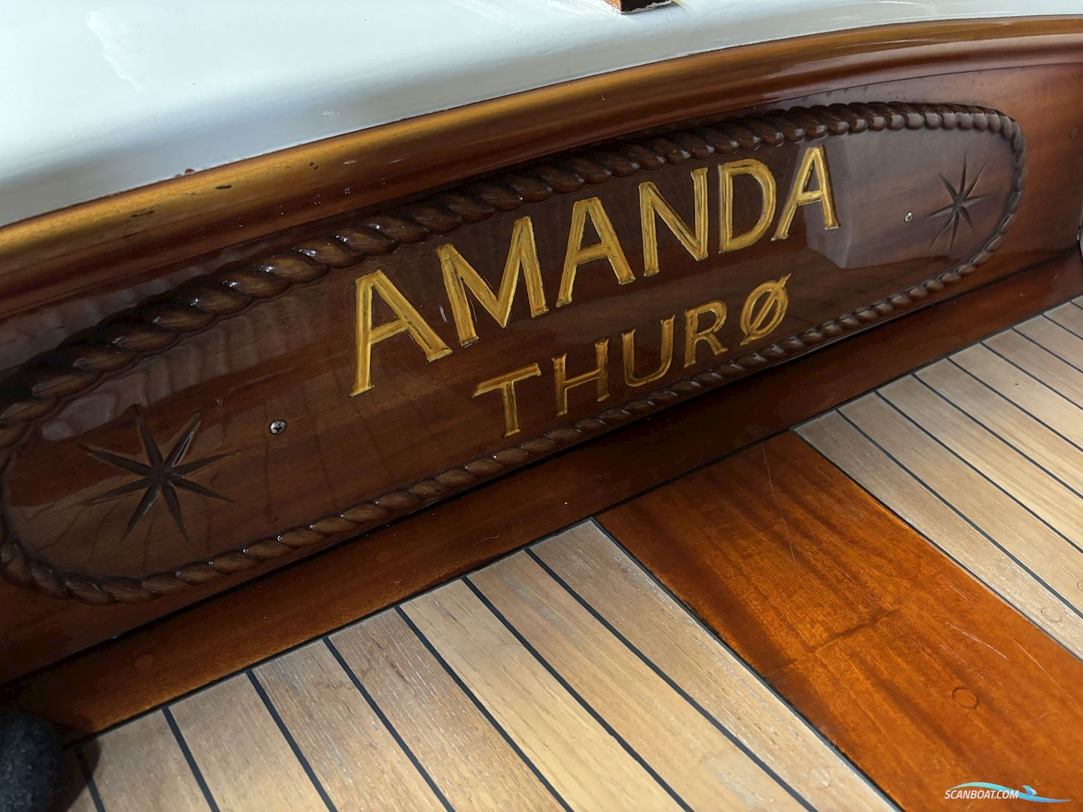 33 Fod Mahogny Ketch