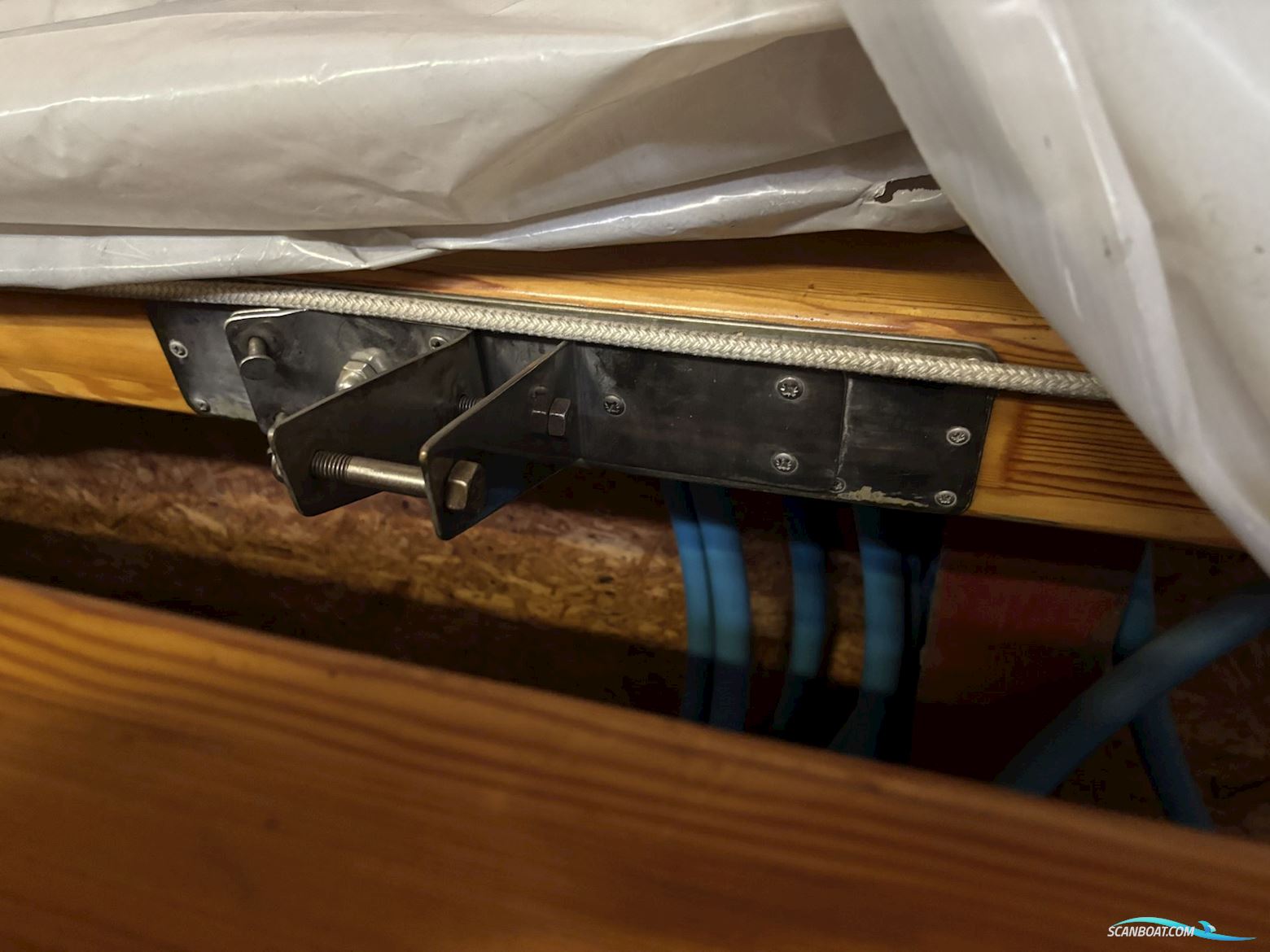 33 Fod Mahogny Ketch