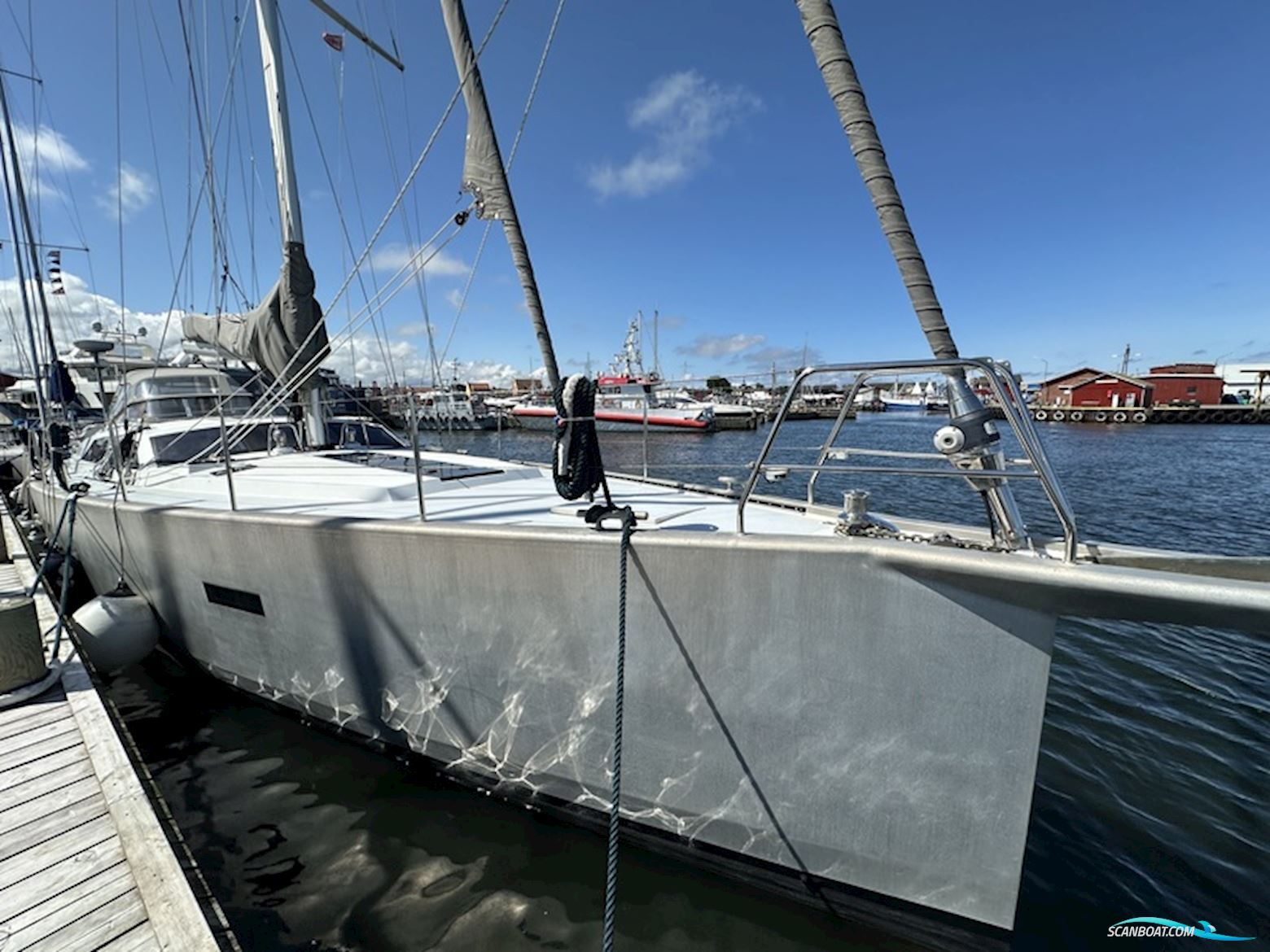 Adventure yacht 55