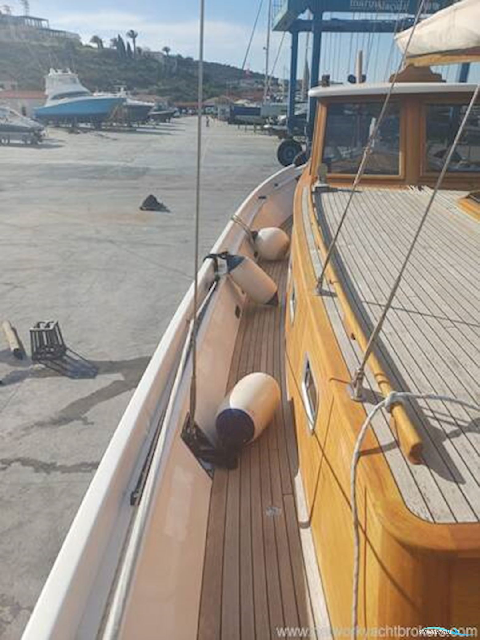 AGANLAR YACHTS Tirhandil