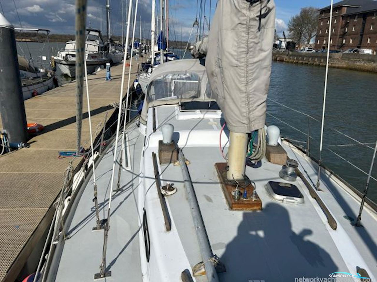 Albin Singoalla 34