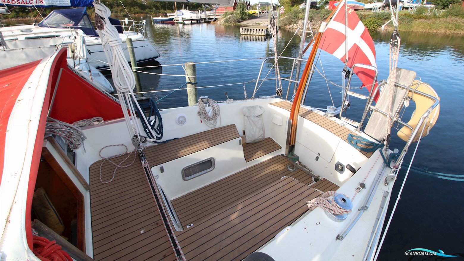Albin Stratus 35