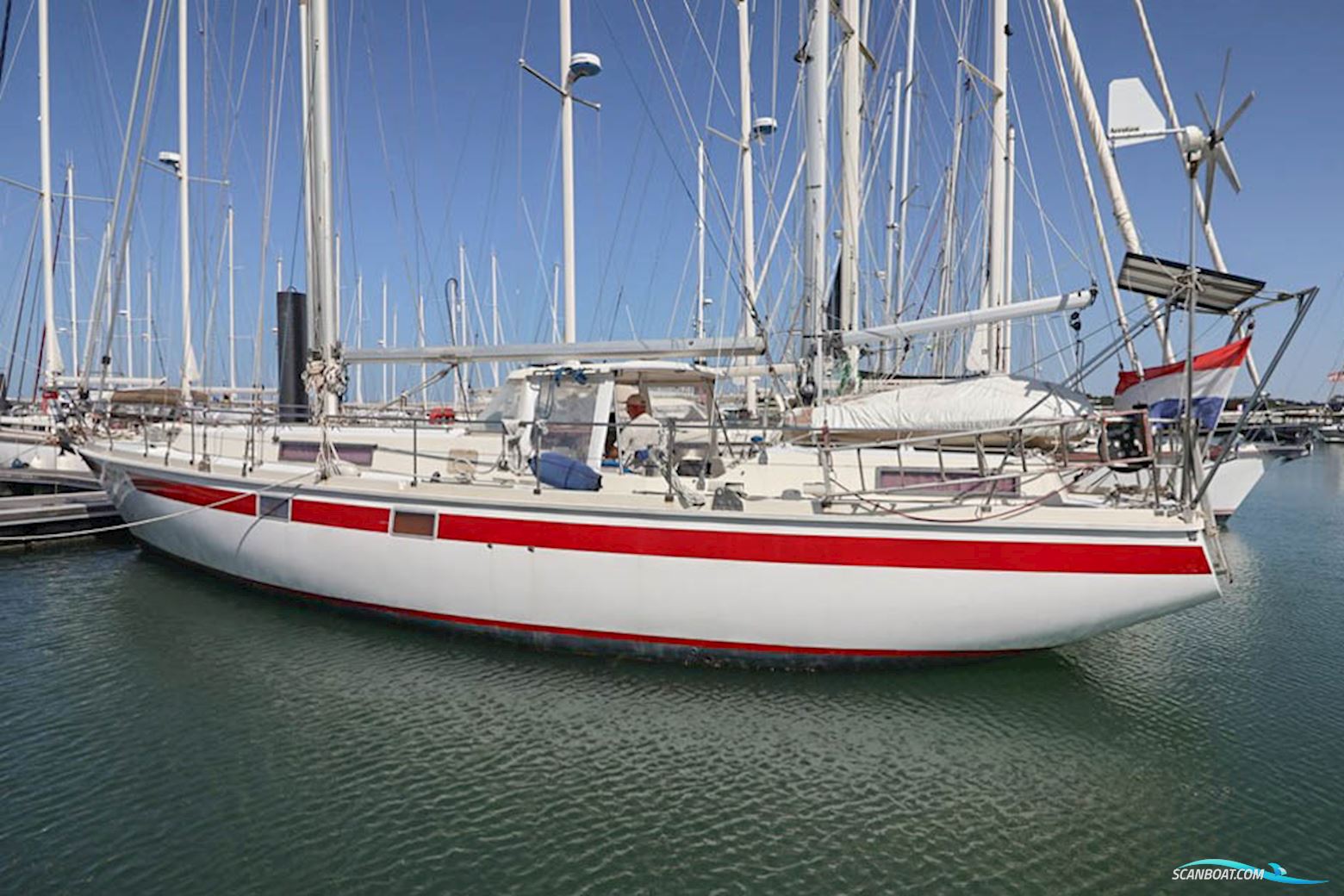 Amel Meltem 52