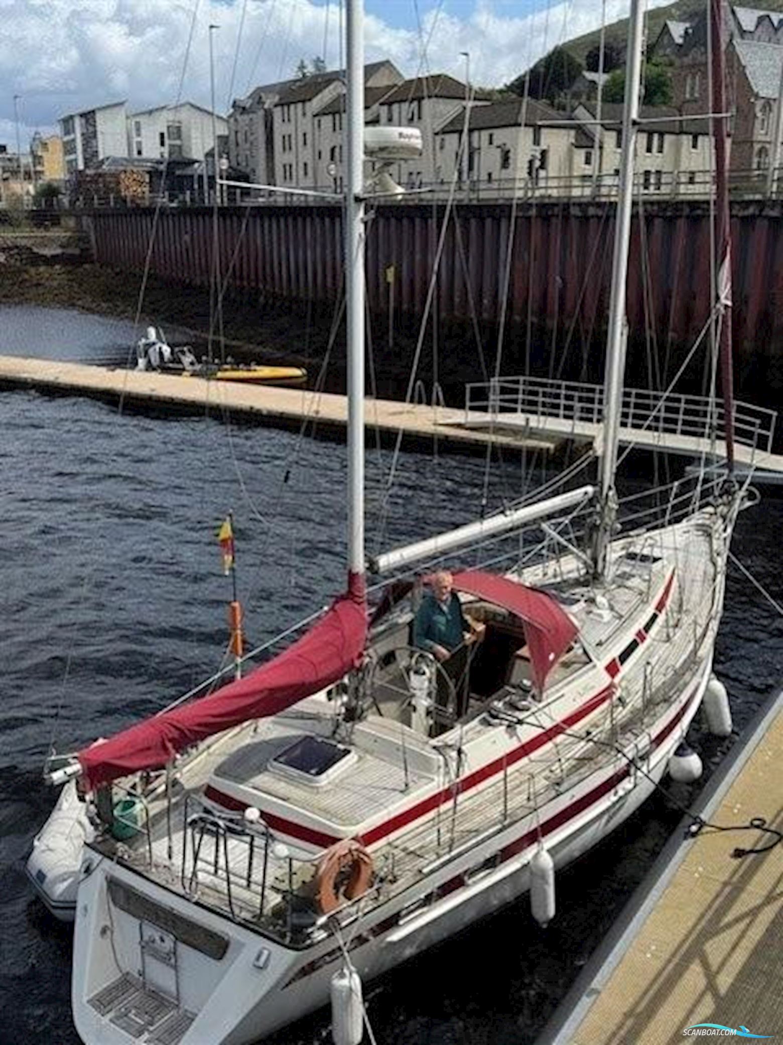 Aphrodite  42 Ketch