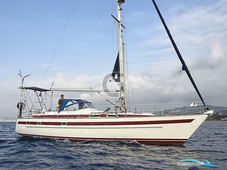Aphrodite 42
