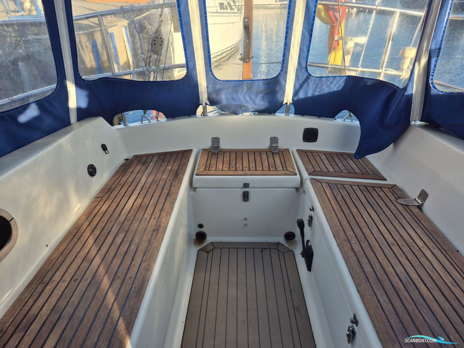 Arcona 32
