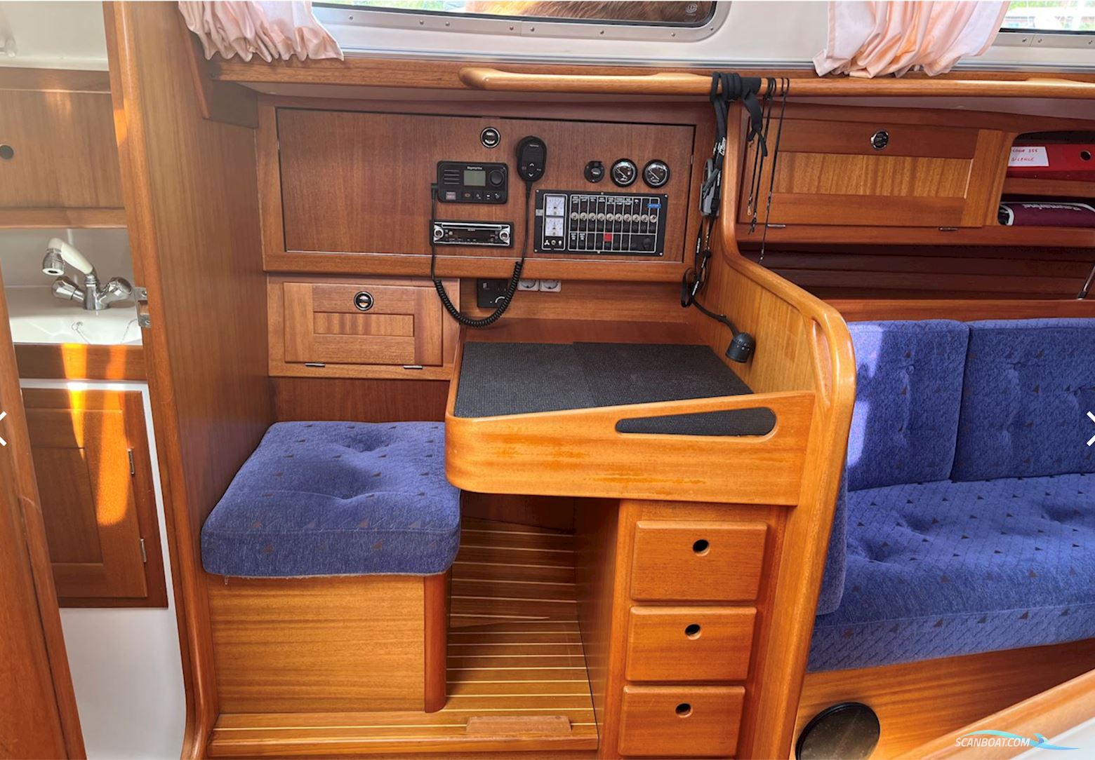 Arcona 355