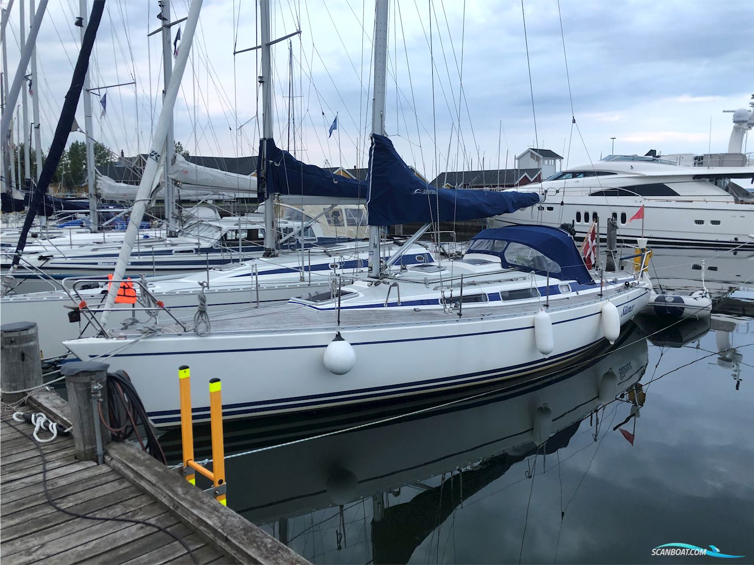 Arcona 355