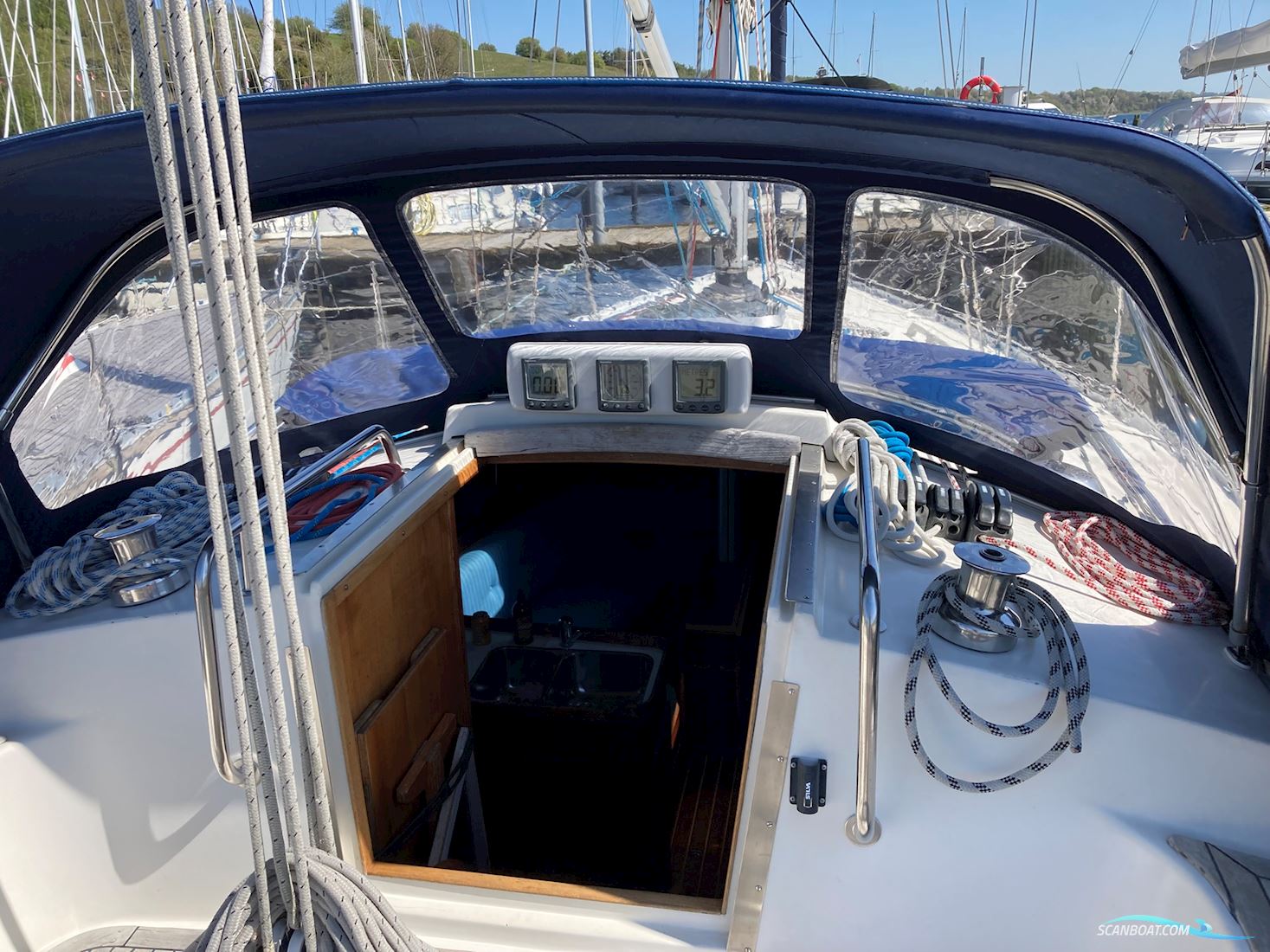 Arcona 36