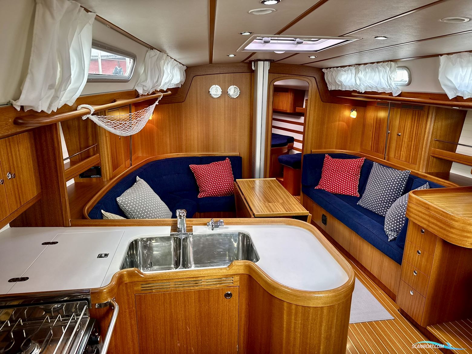 Arcona 430