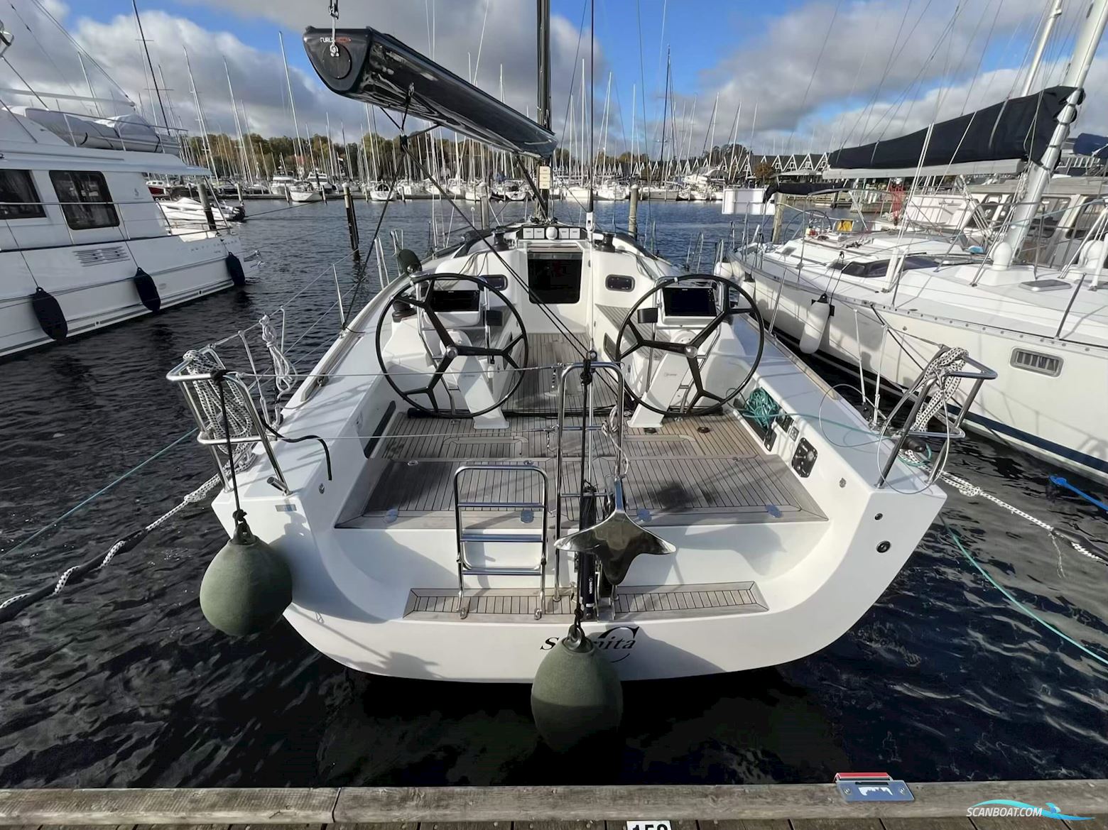 Arcona 465 Carbon - (price reduced)