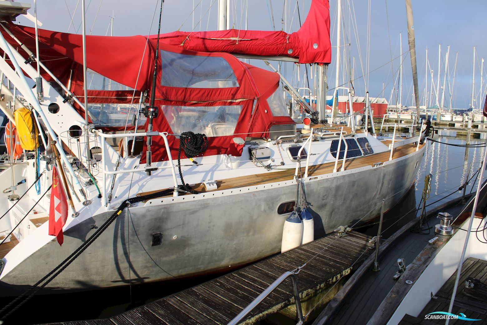 Atlantis 37.5