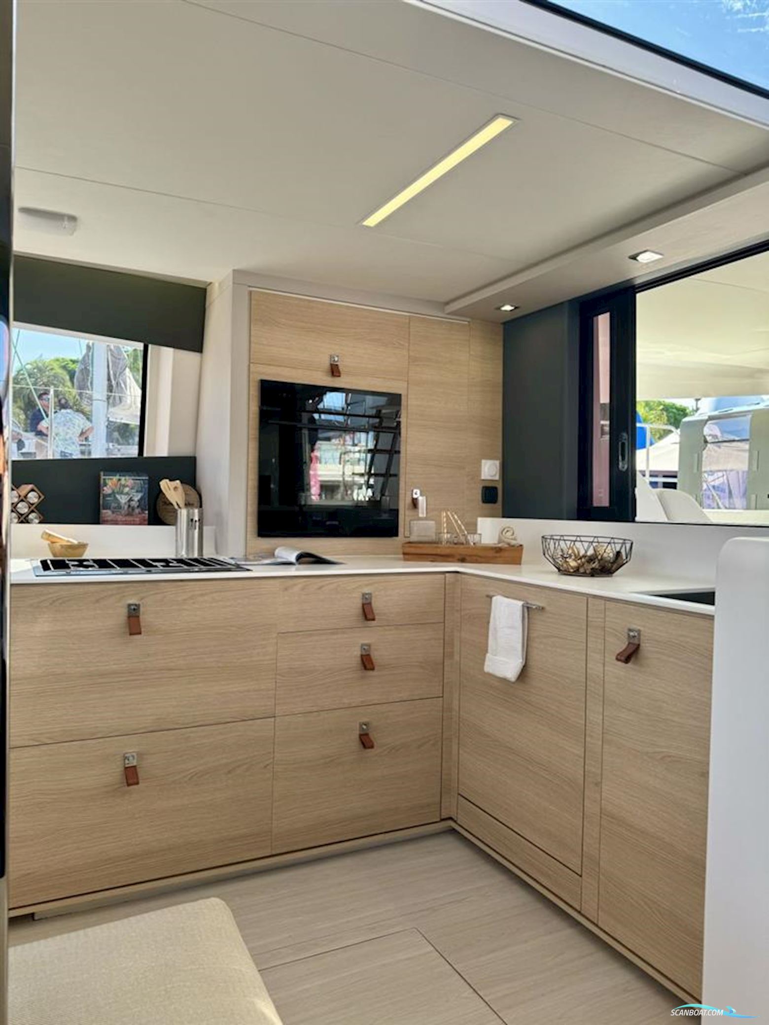 Aventura Catamarans 45