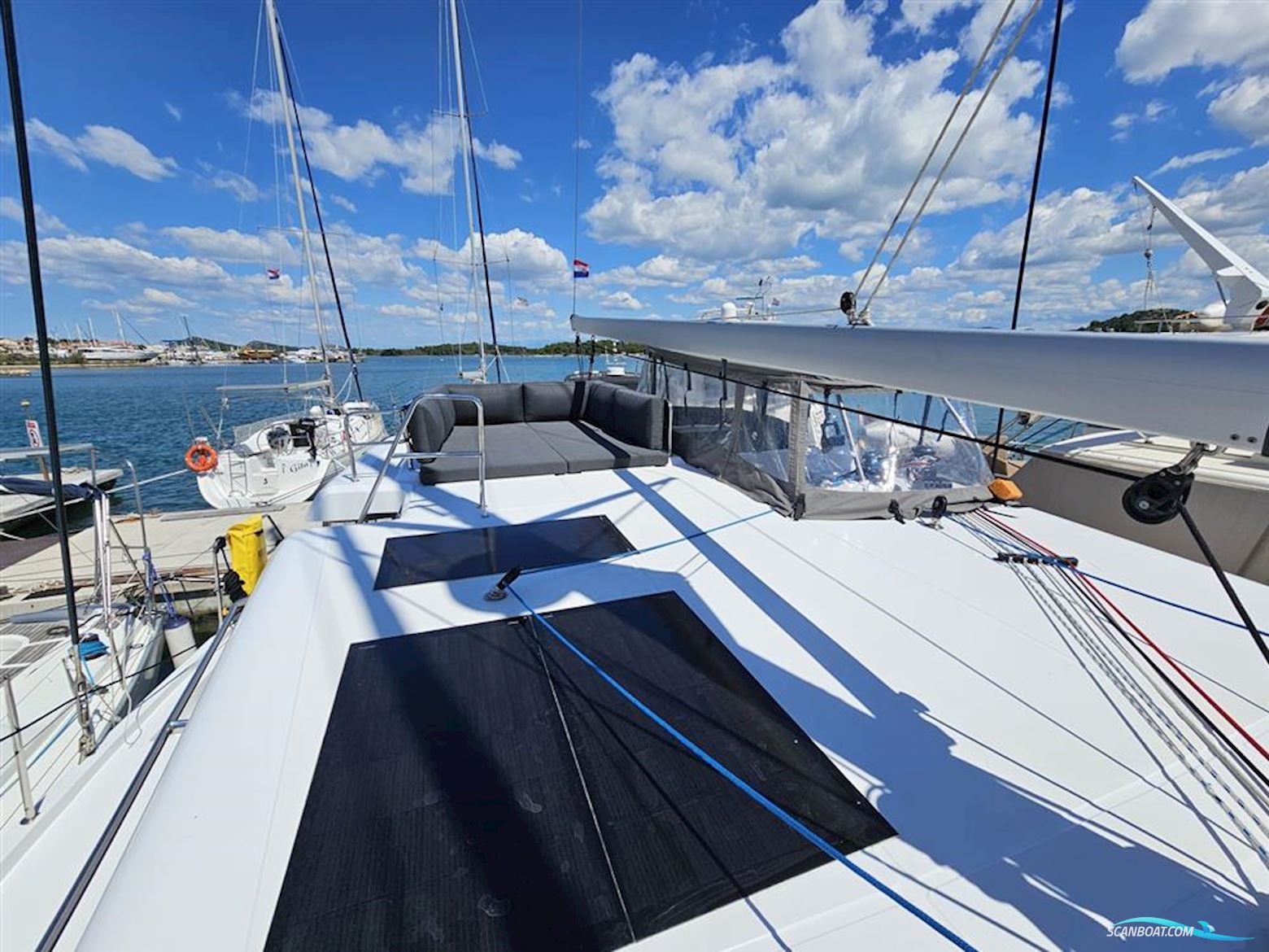 AVENTURA CATAMARANS Aventura 37