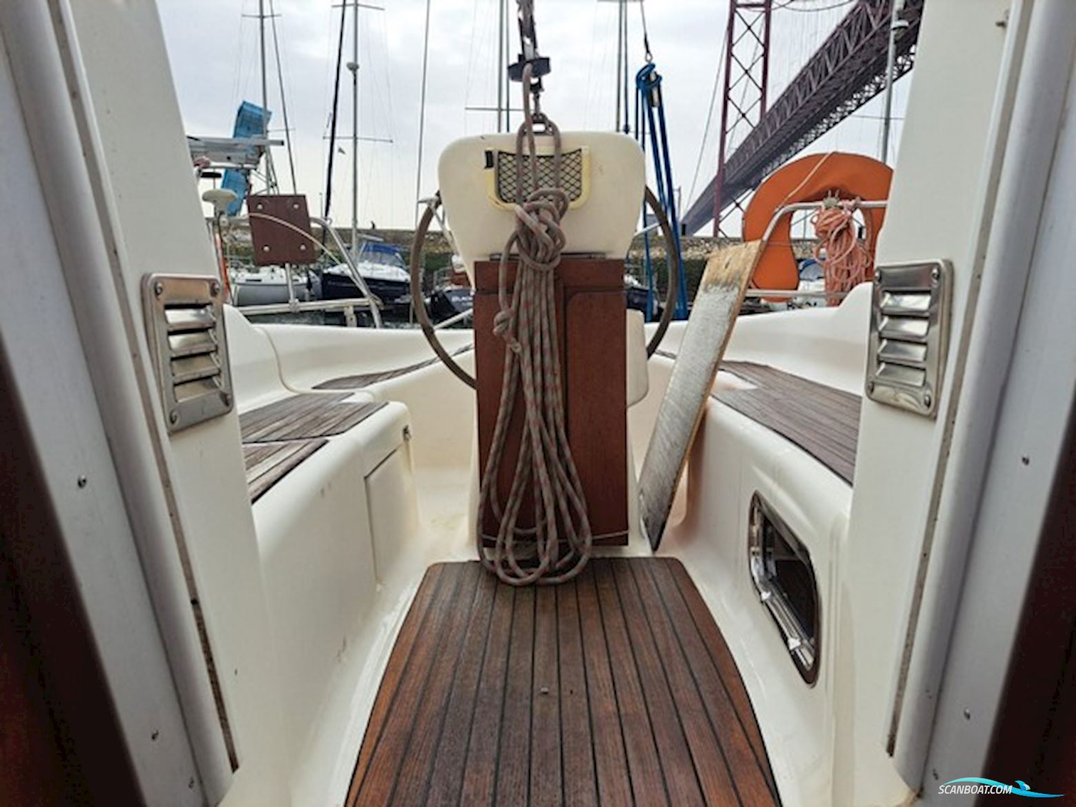Bavaria 31