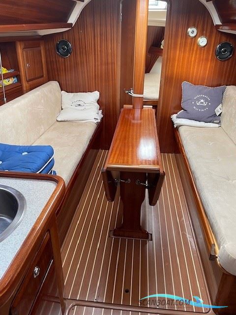 Bavaria 31