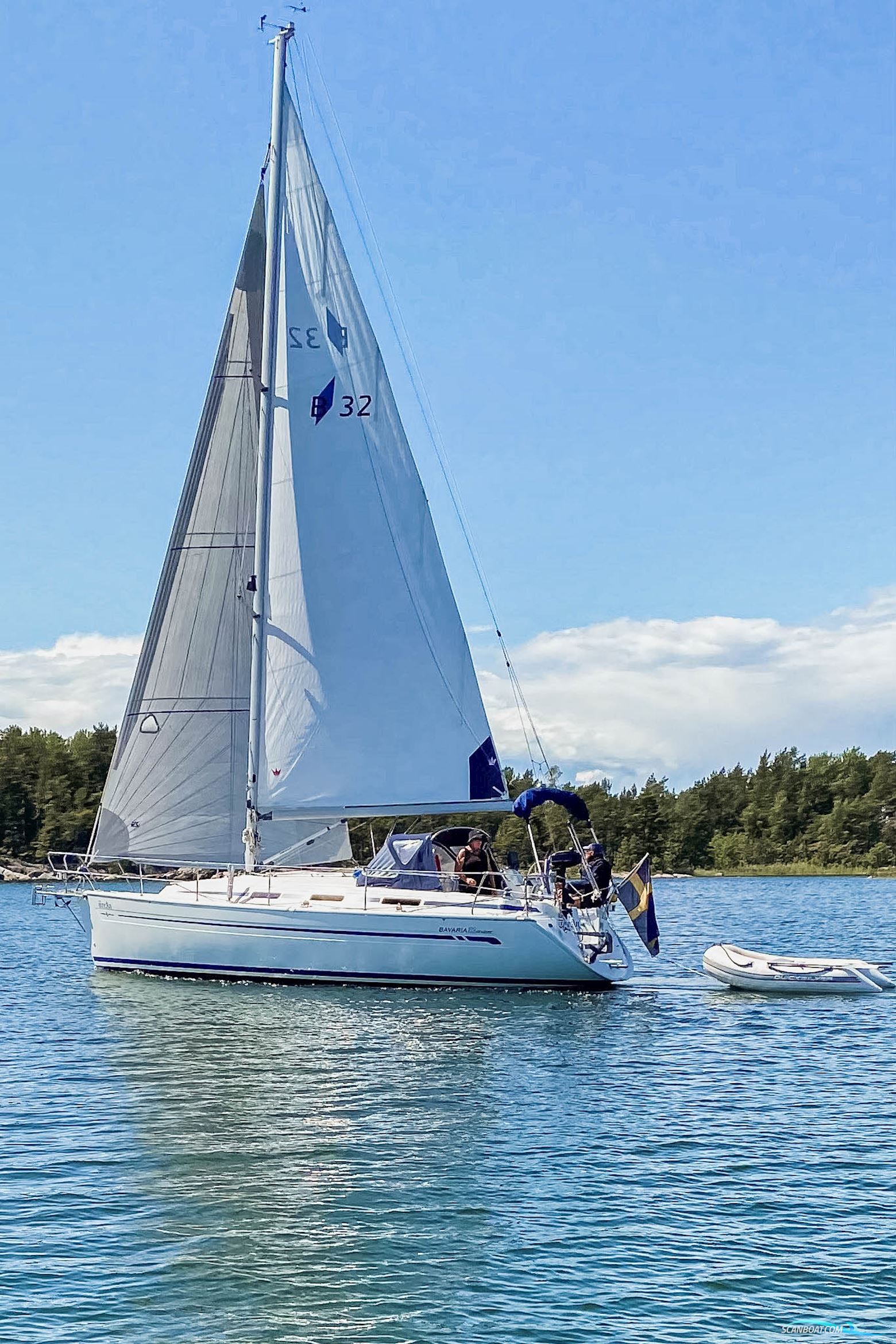 Bavaria 32