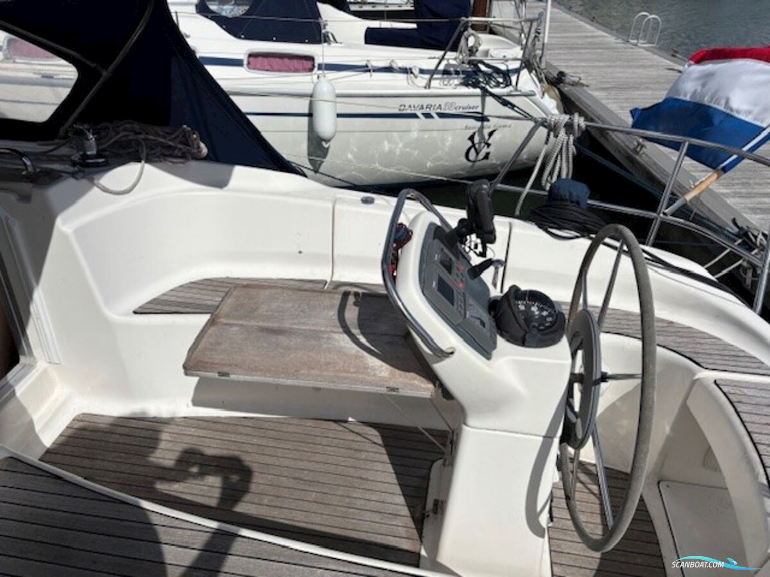 Bavaria 32