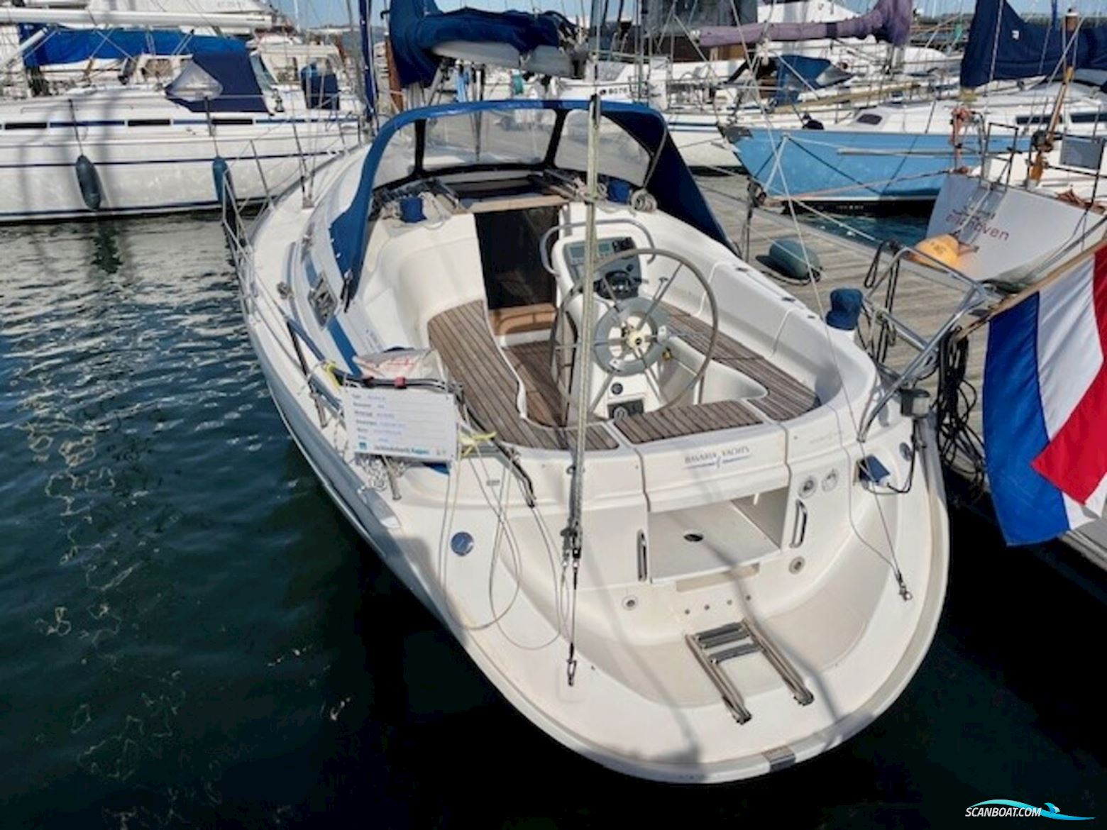 Bavaria 32