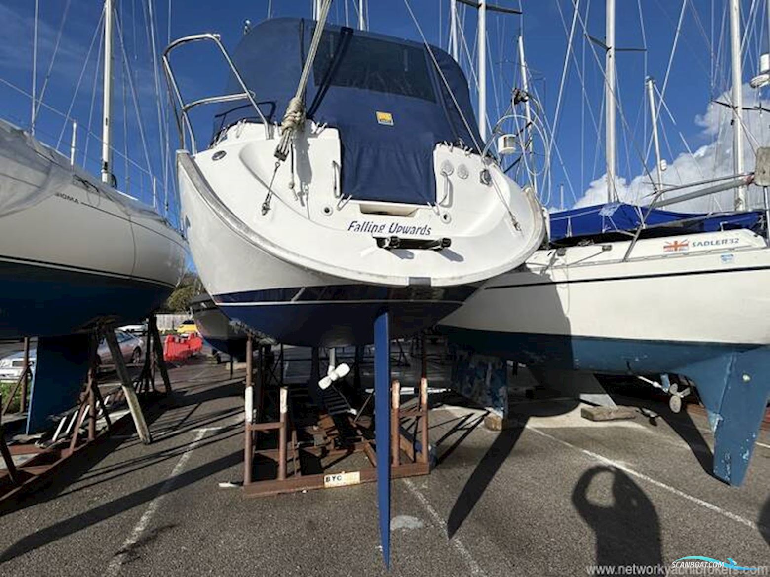 Bavaria 32