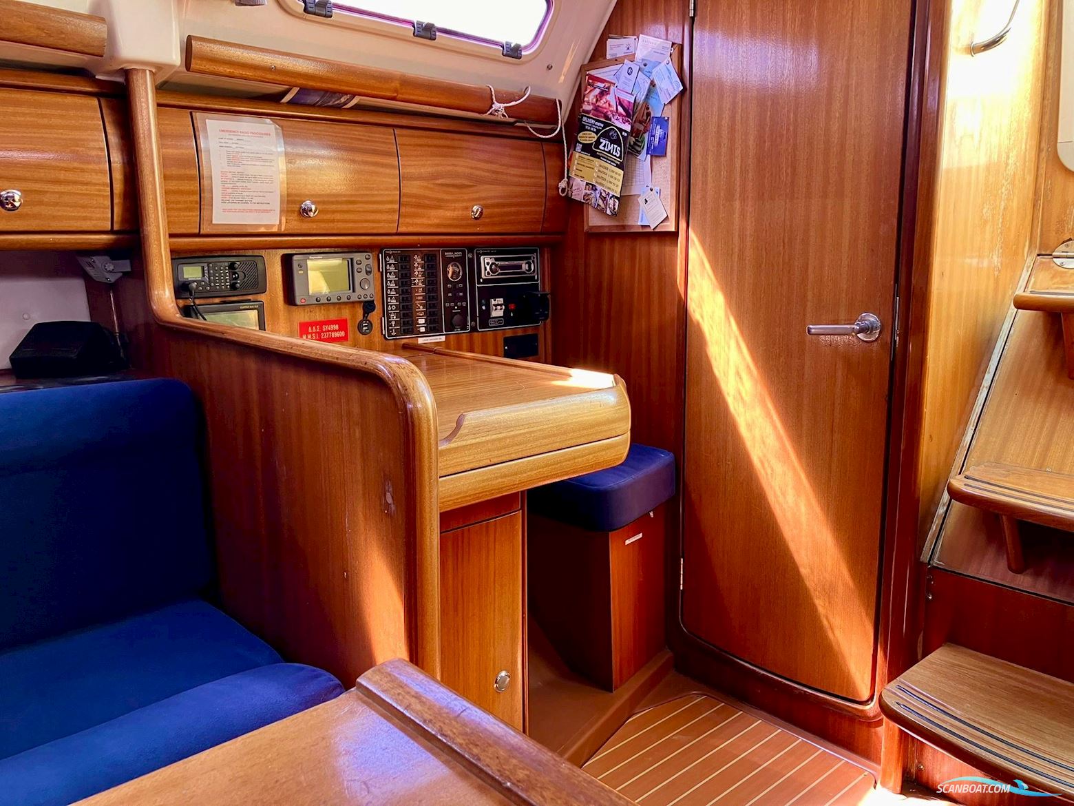 Bavaria 32