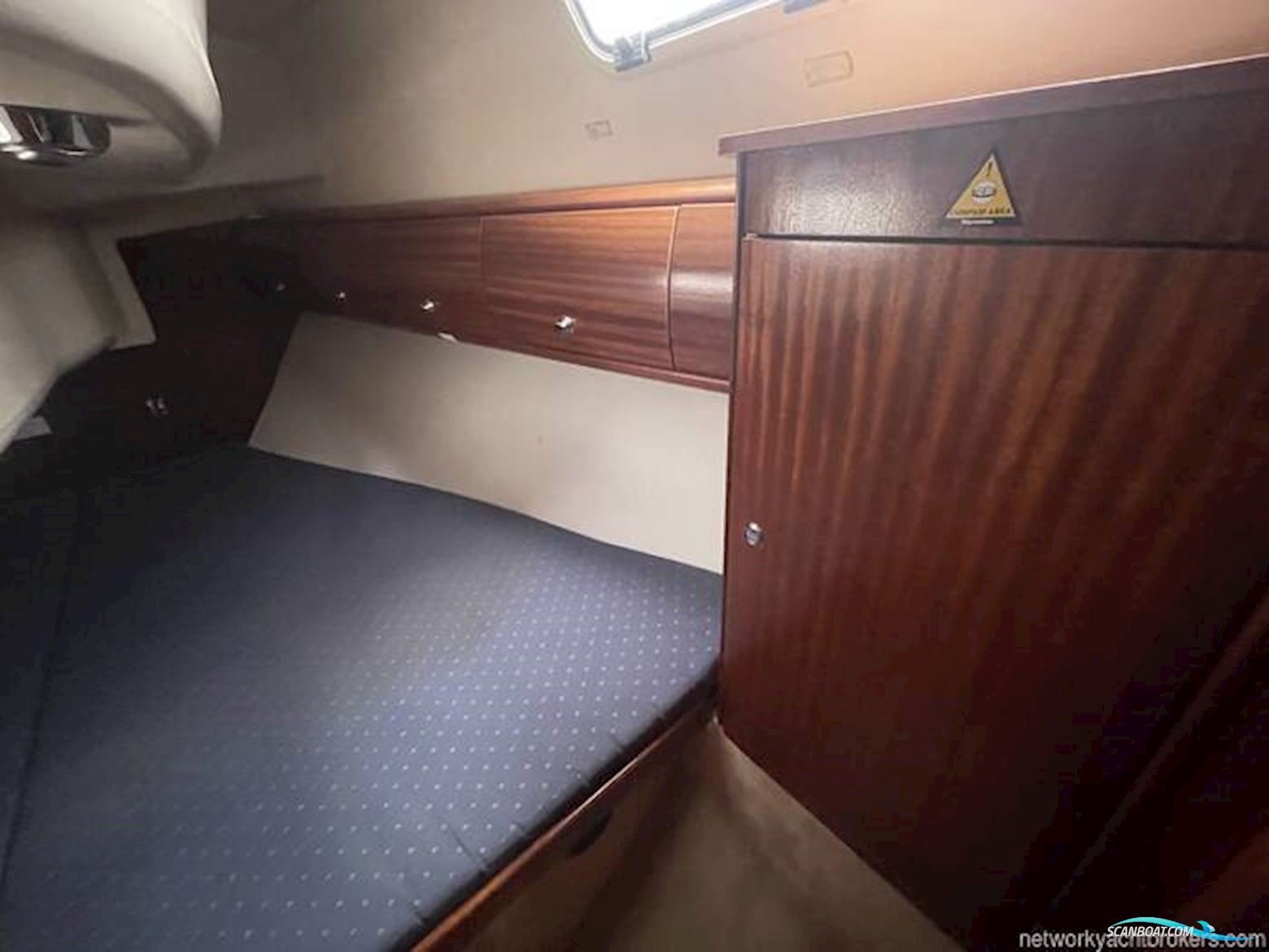Bavaria 32