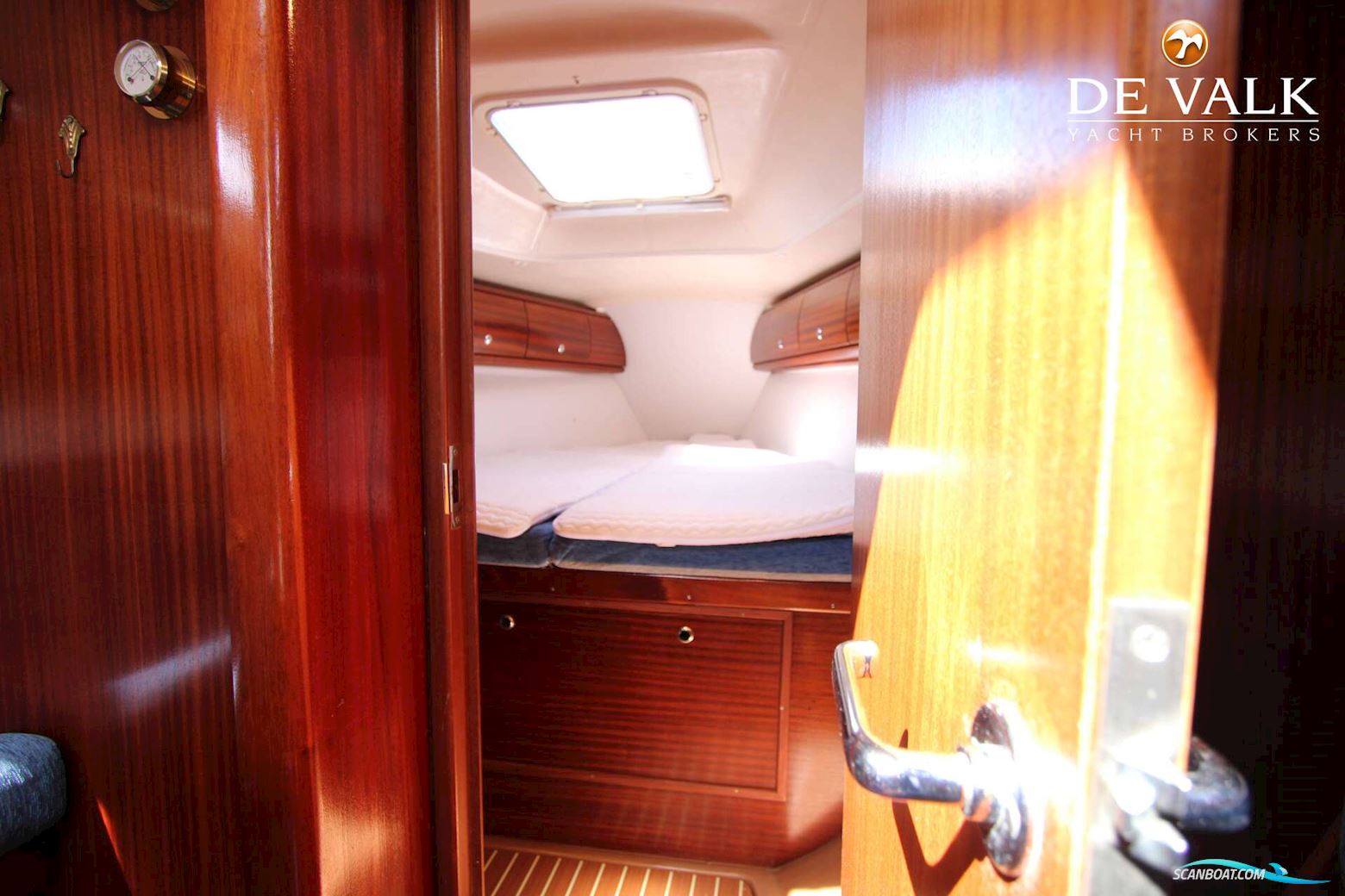 Bavaria 32