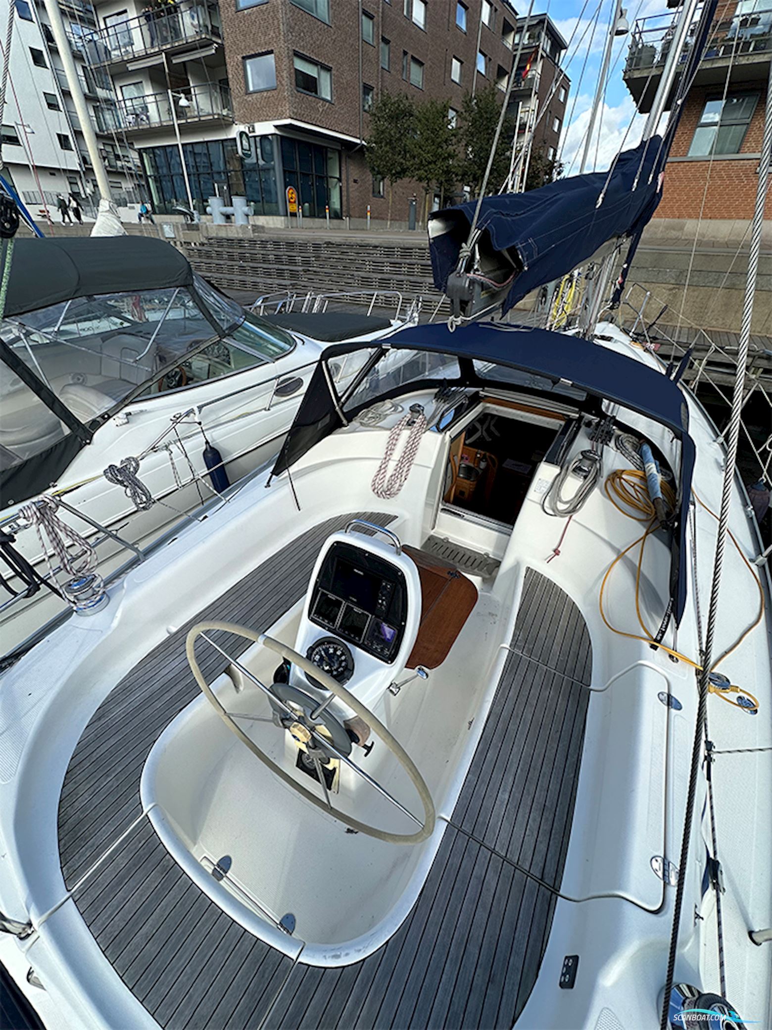 Bavaria 33 Cruiser