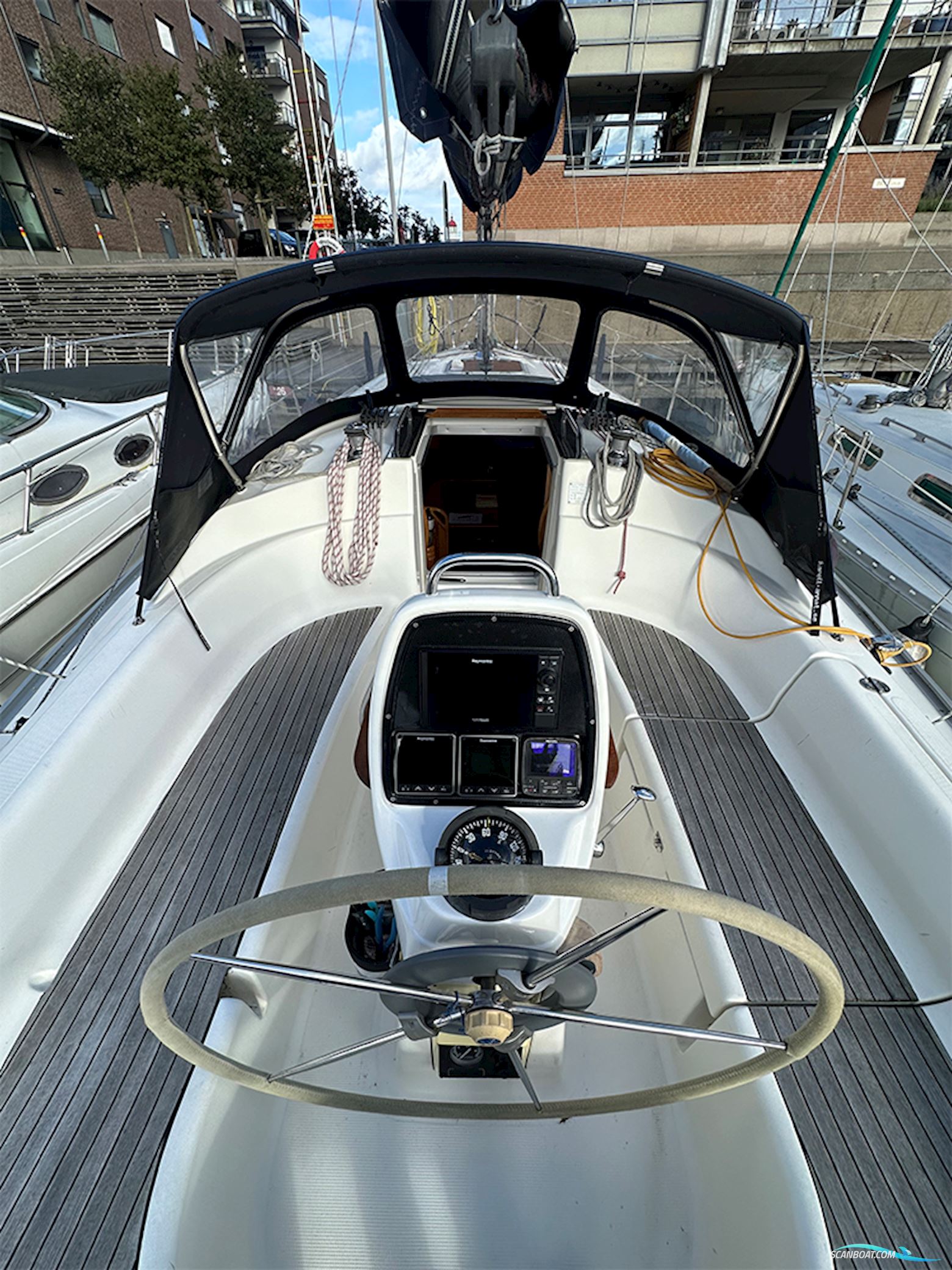 Bavaria 33 Cruiser