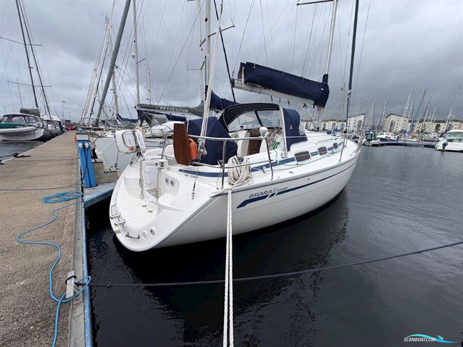 Bavaria 33