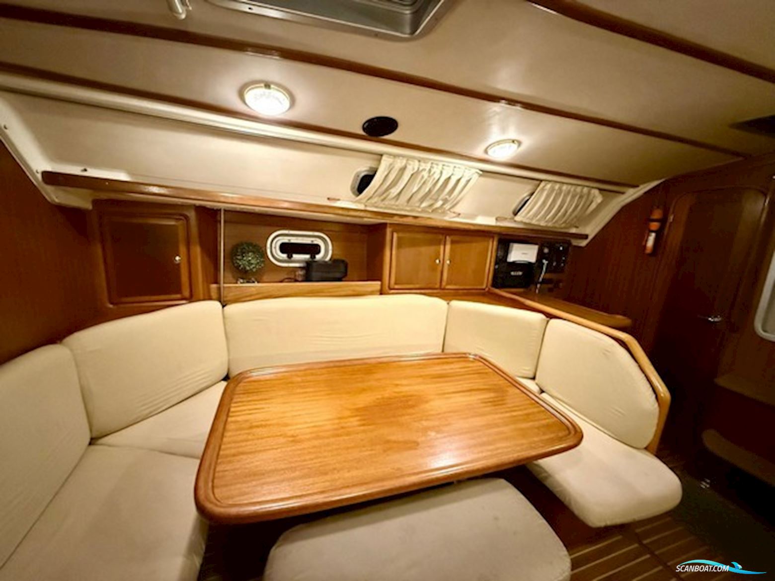 Bavaria 35 Holiday