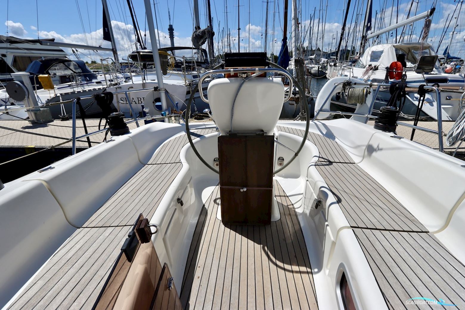 Bavaria 36-2 Custom Line