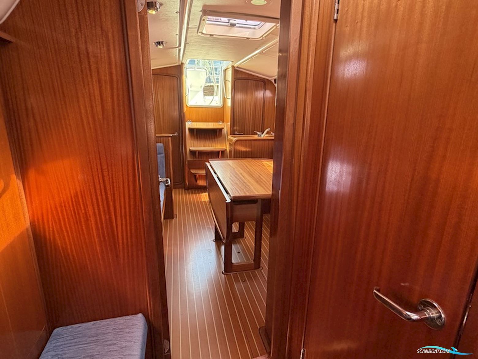 Bavaria 36-3