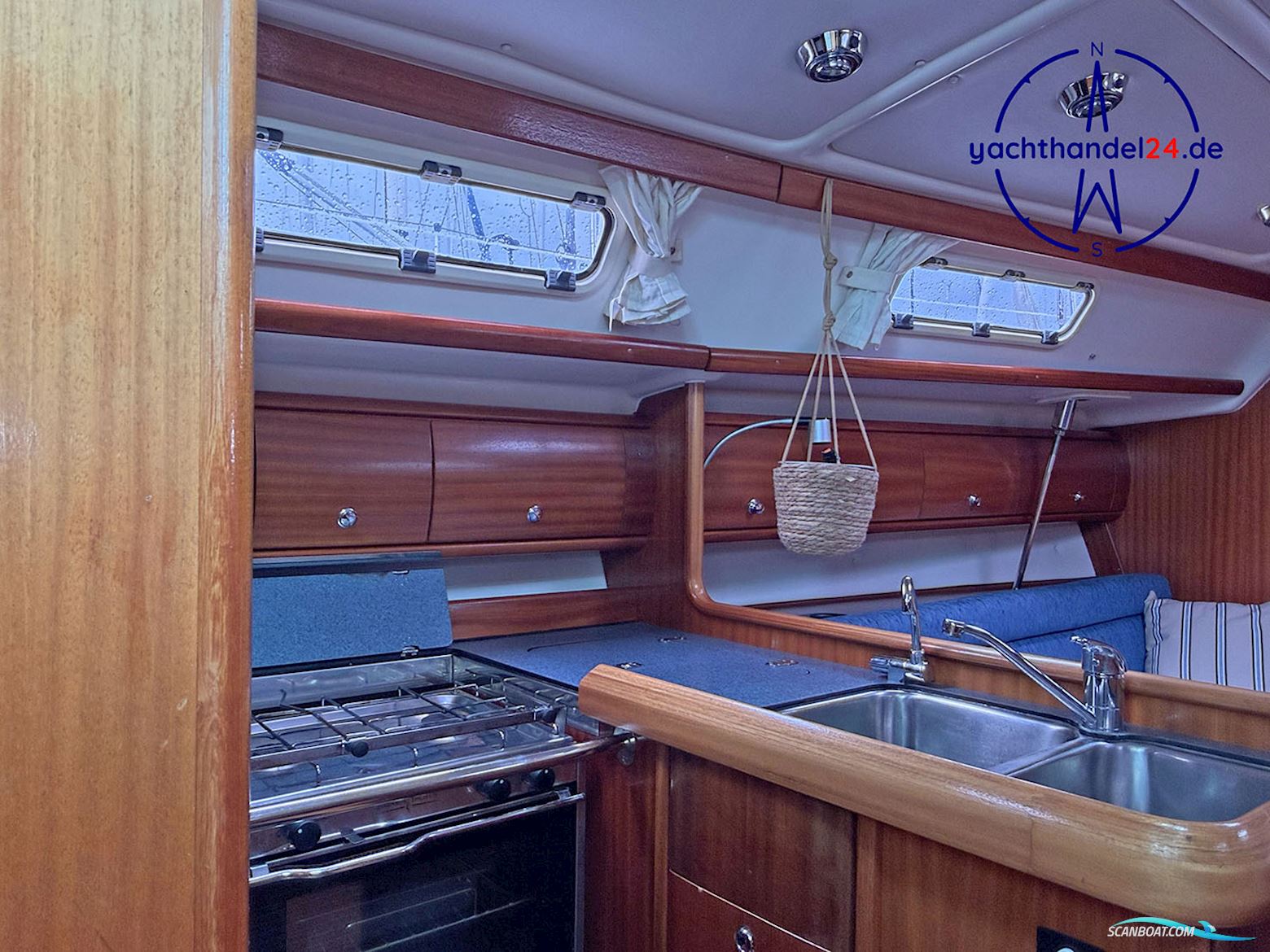 Bavaria 36