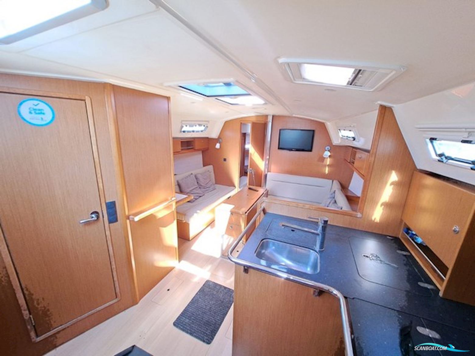 Bavaria 36