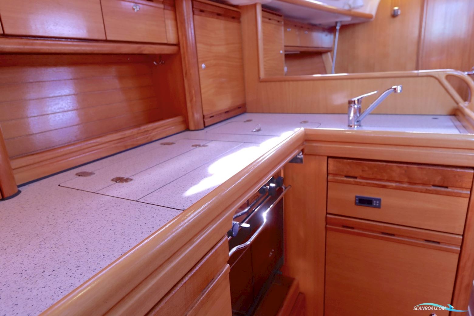 Bavaria 37-2 C