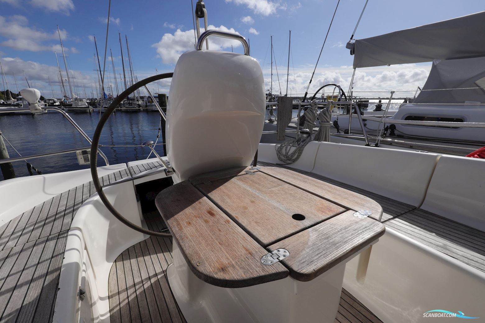 Bavaria 37 CR