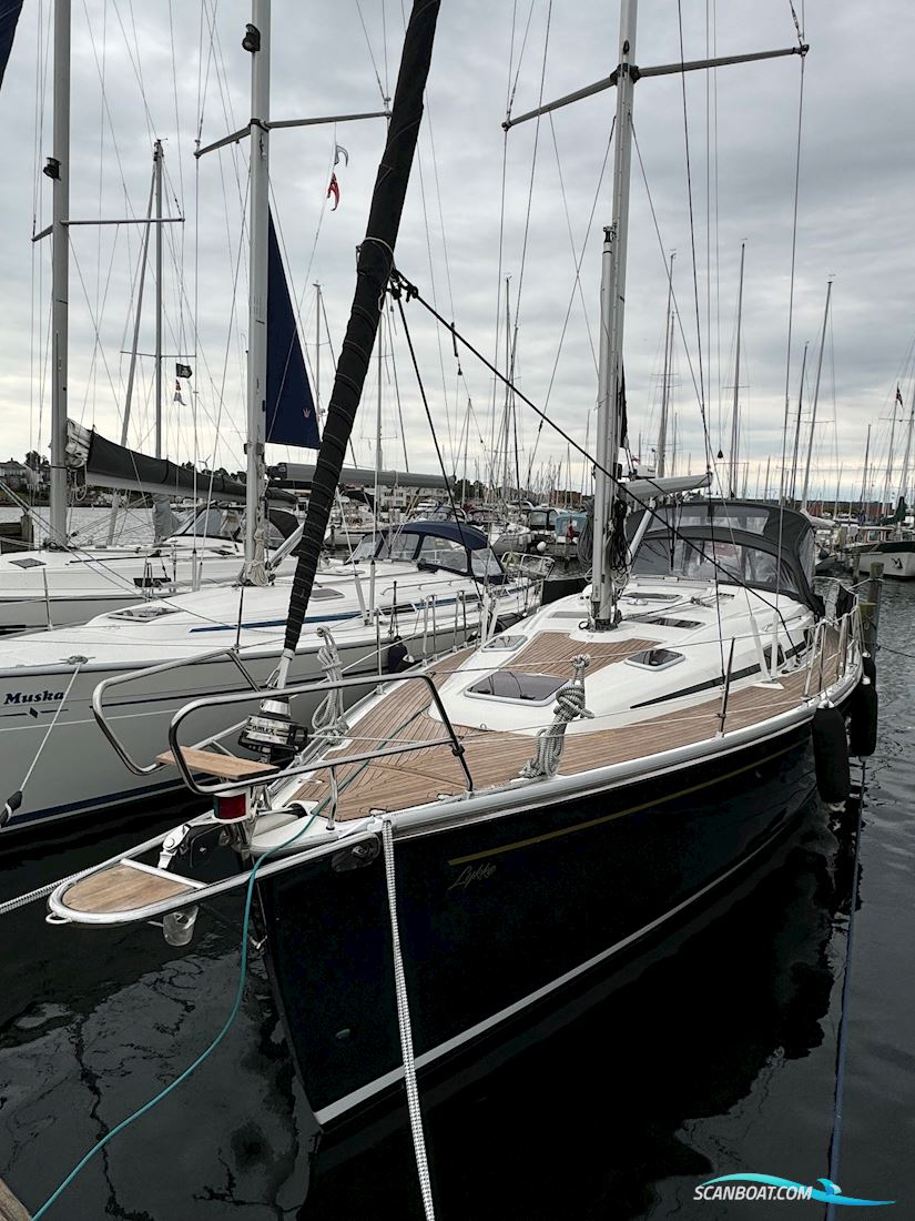 Bavaria 37 Queen Line Segelbåt 2007, med Volvo Penta D40 motor, Danmark