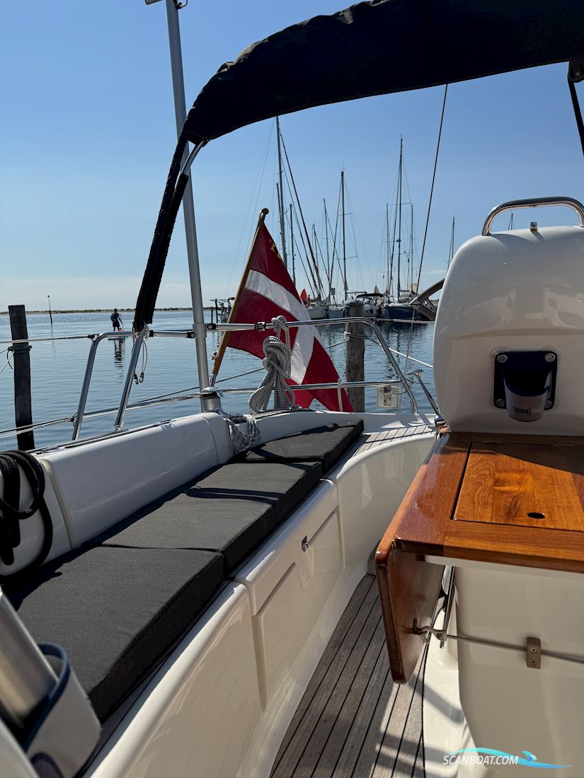 Bavaria 37 Queen Line
