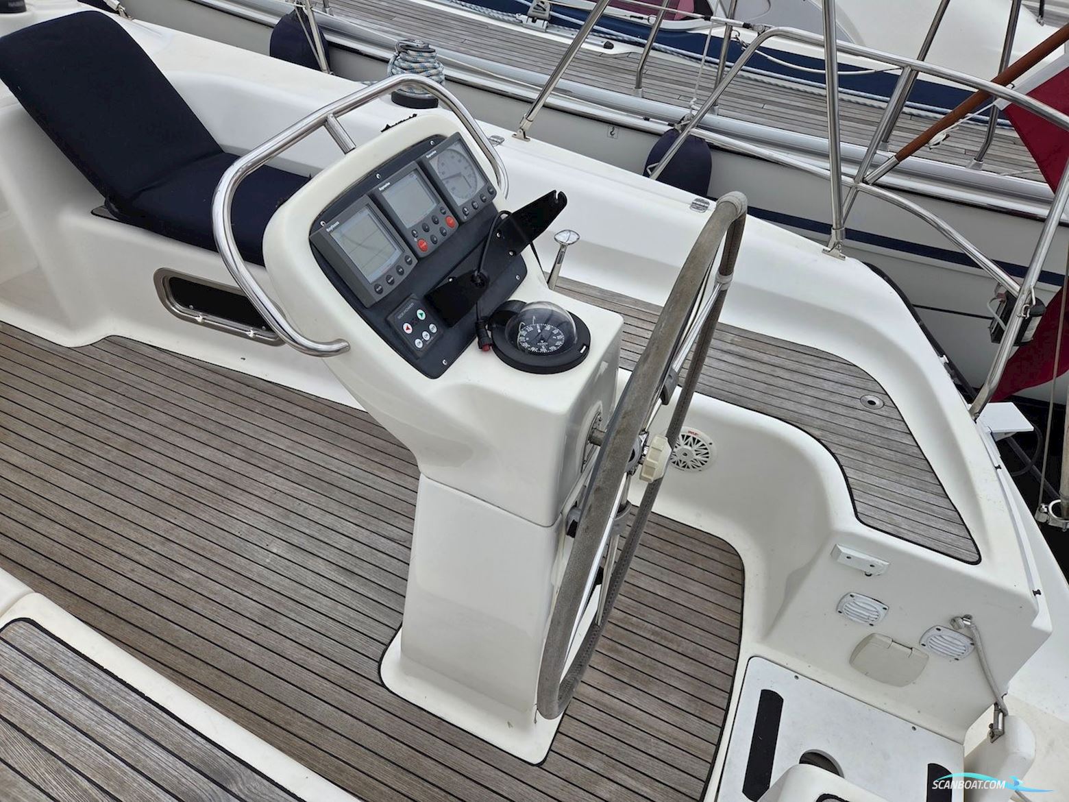 Bavaria 37.3