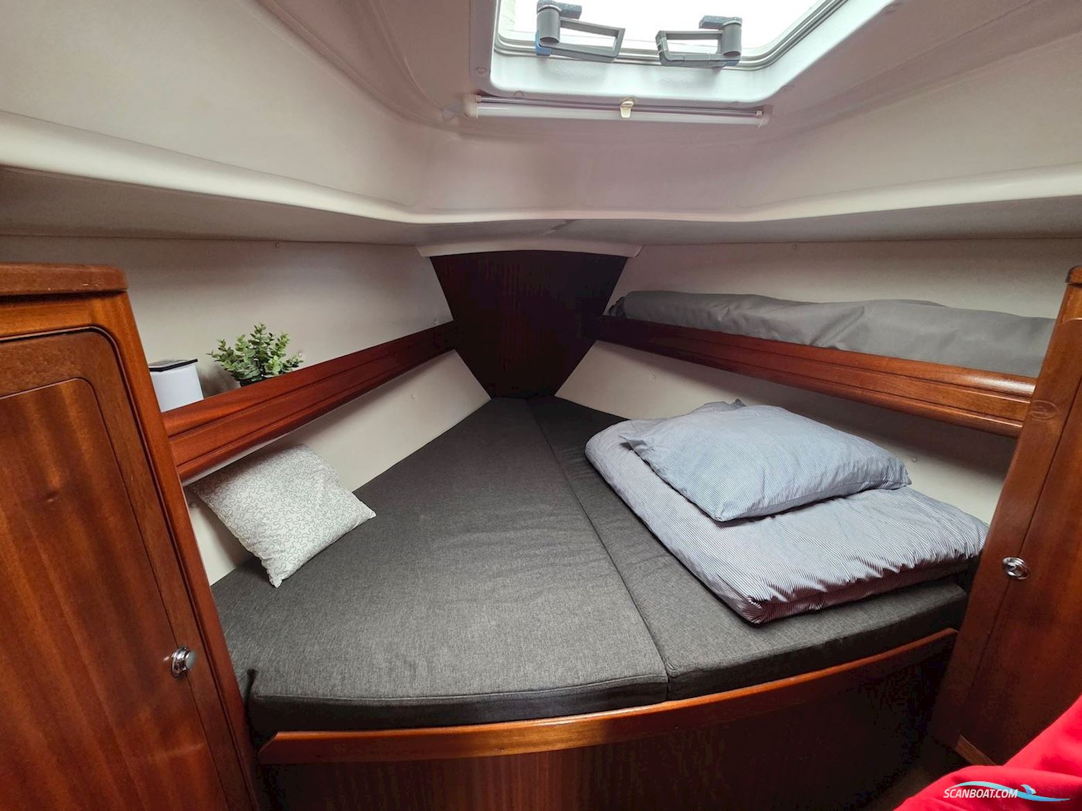 Bavaria 37.3