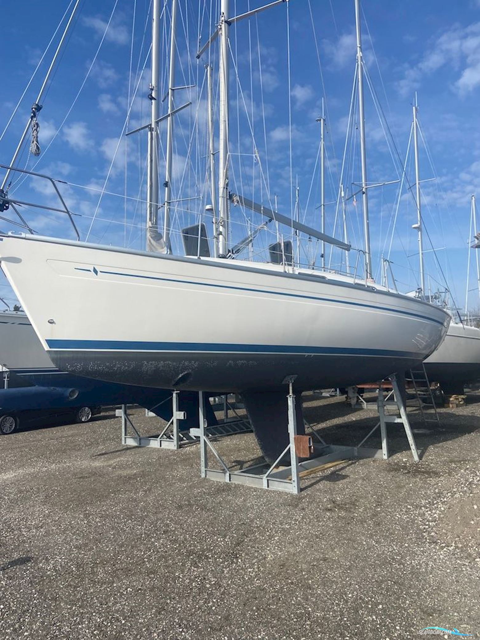 Bavaria 37.3