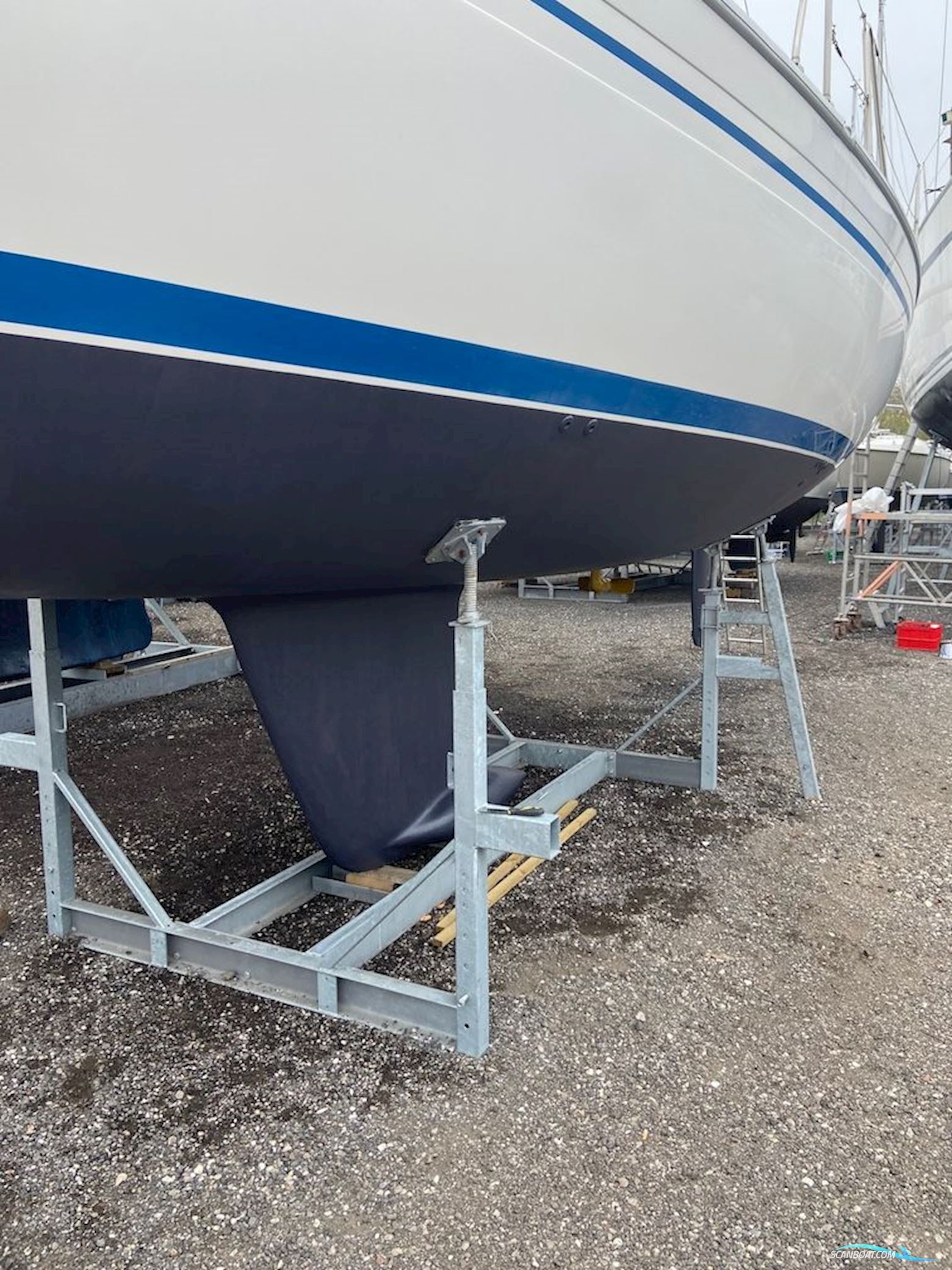 Bavaria 37.3